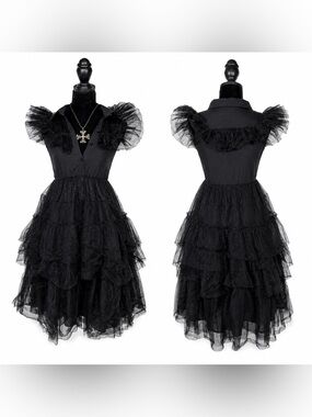 Girls Black Wednesday costume Organza Dress Sleeveless Ruffle Goth  Size 11/12